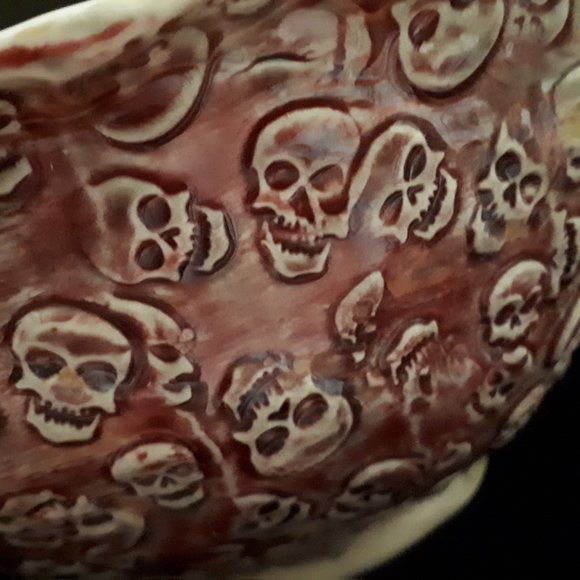 Handbuilt OOAK Skull Bowl - Food safe - Picture 7 of 8
